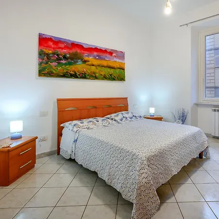 La Casa Sul Mercato * לה ספציה